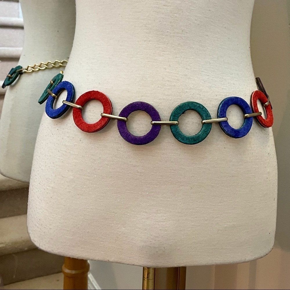 Retro chain belt in excellent condition
